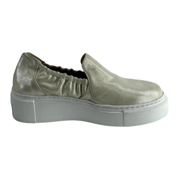 Laura Bellariva Gold Metallic Slip-On Sneaker European Size 37 EUC - Picture 7 of 10